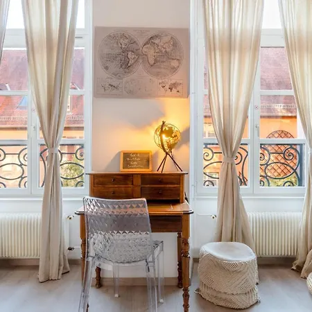 Travel Homes - The Invitation, Ideal Little Venice * Colmar